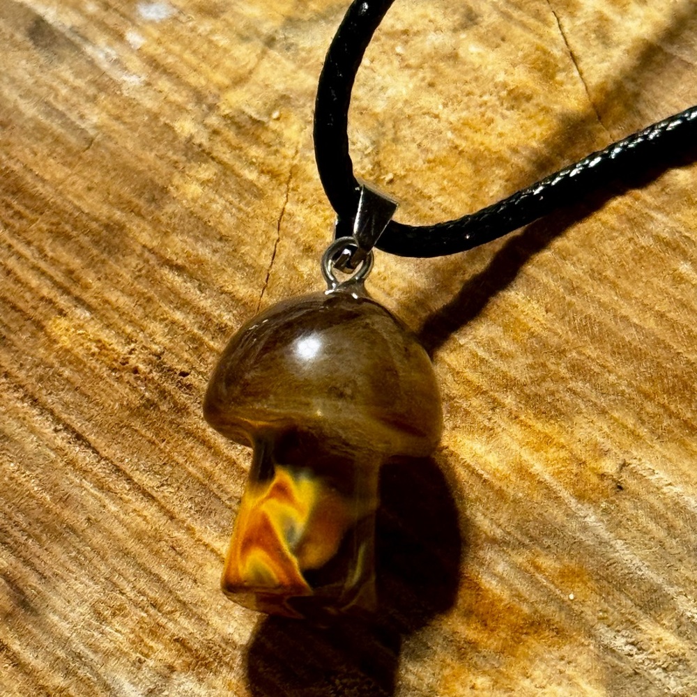 Artisan Brown‎ Mushroom Pendant Necklace